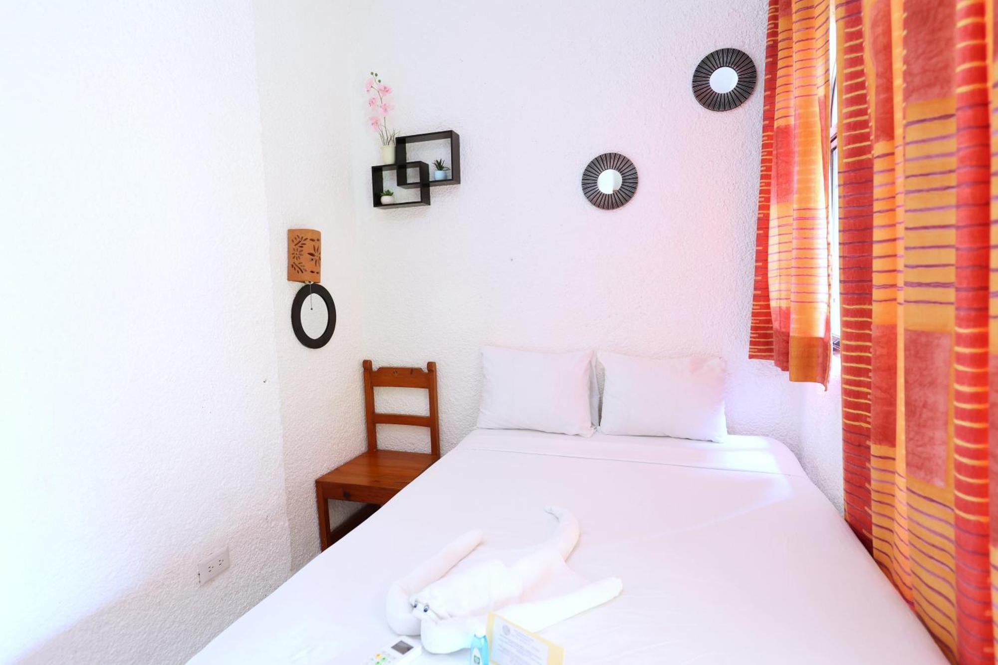 Hotel Bosque Caribe, 5Th Av. Zone Playa del Carmen Exterior photo